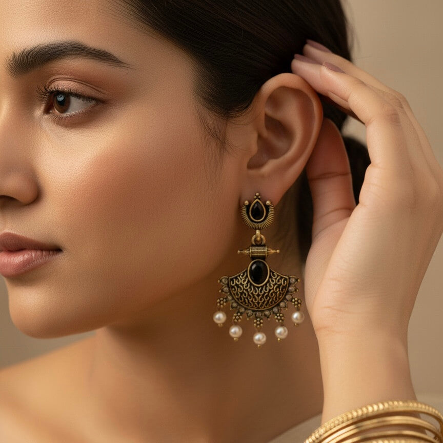 Apsara Jhumki (Black)
