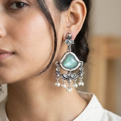 Elara Earrings (Pastel Green)