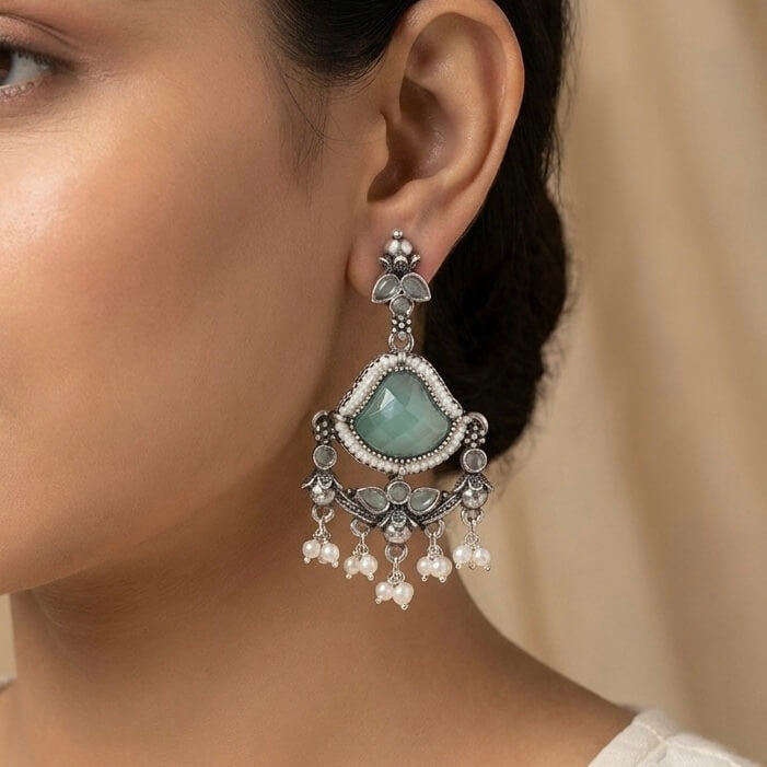 Elara Earrings (Pastel Green)