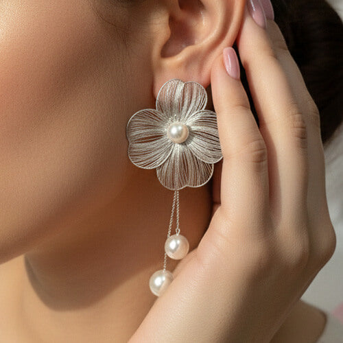 Rosé Petal Pearls